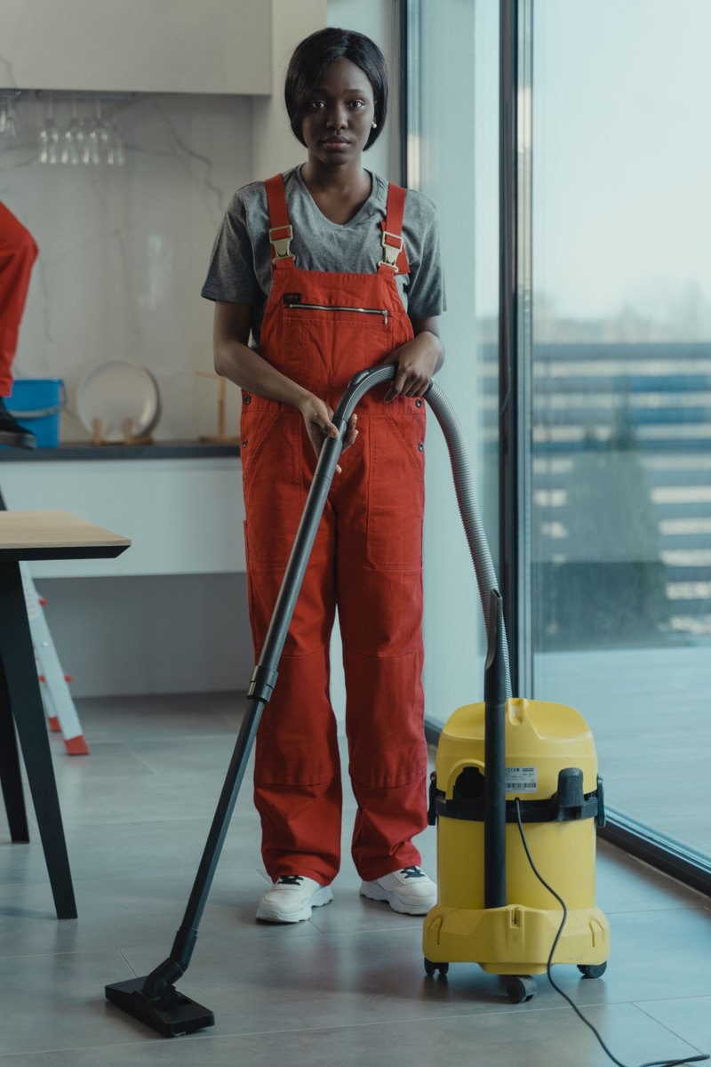 Commercial vacuum cleaning service